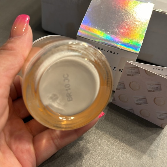 NEW - Herbivore Botanicals Brighten - Picture 4 of 4